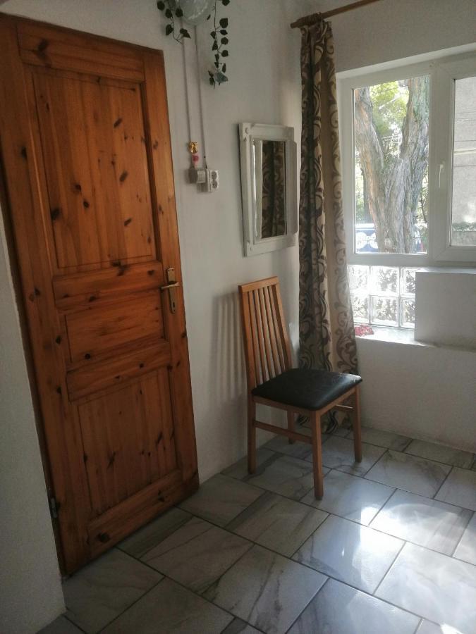 تيميشورا Moss'S Economy Apartment المظهر الخارجي الصورة